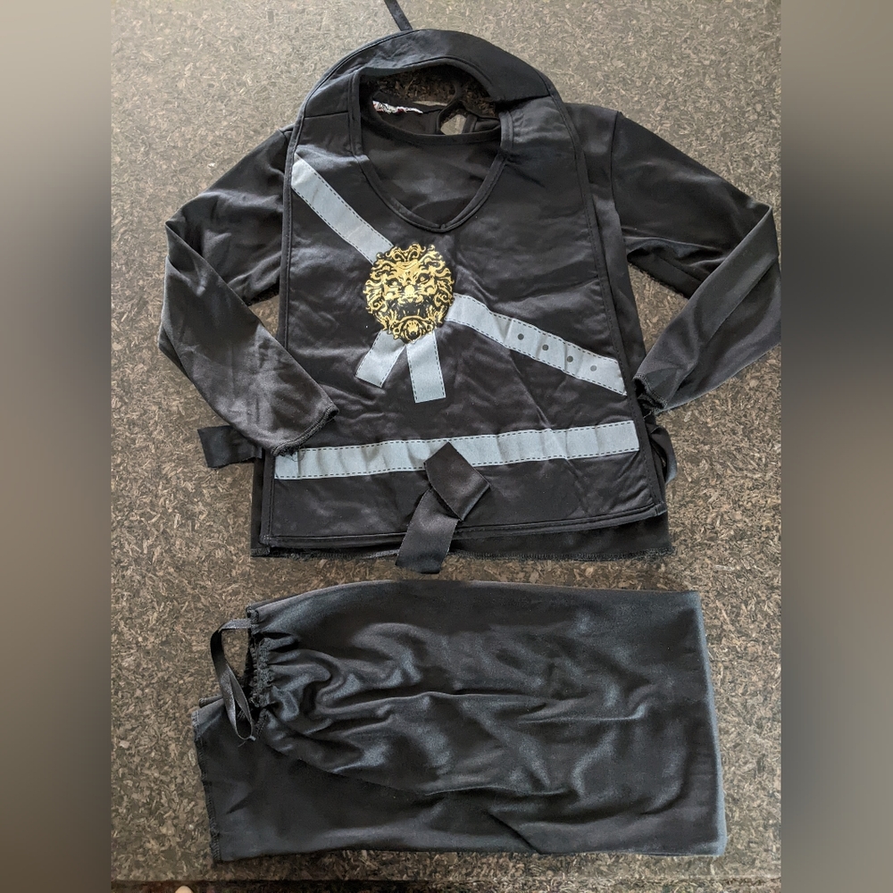 Ninja costume kids size small